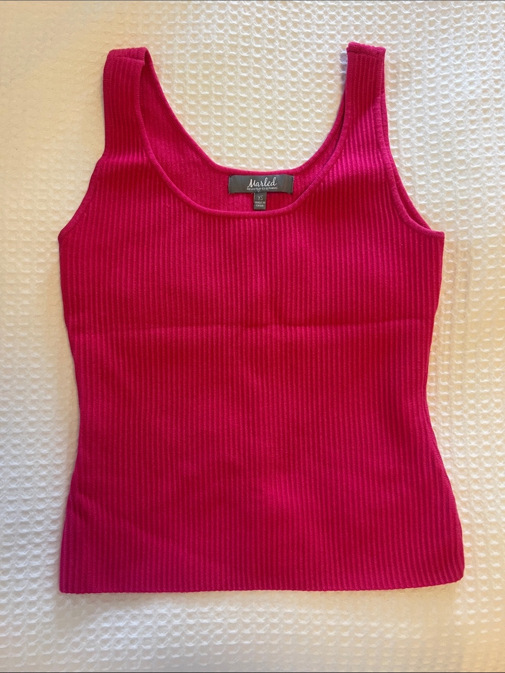 Marled Ribbed Scoop Neck Tank - Bright Fuchsia